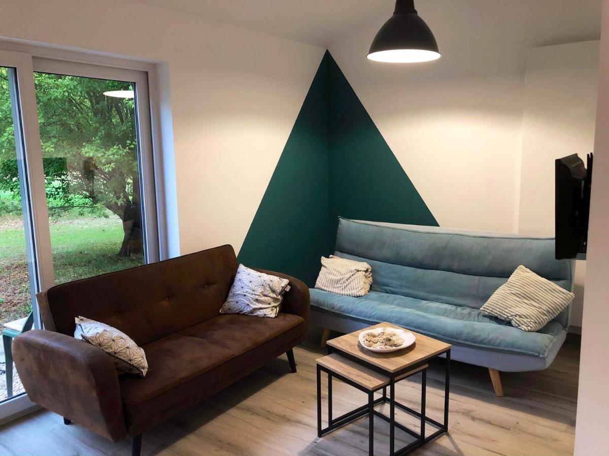 Maison Charmante Avec Piscine Privee A Saint-Georges-De-Pointindouxc מראה חיצוני תמונה